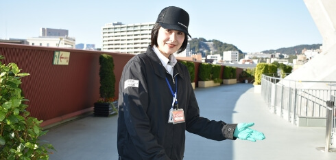 インフォメーション・軽作業・事務スタッフの仕事の様子